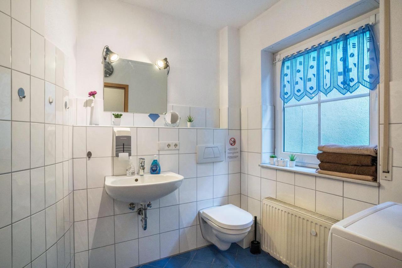 Ferienwohnung Schlaefer คัปเพล-กราเฟินเฮาเซน ภายนอก รูปภาพ